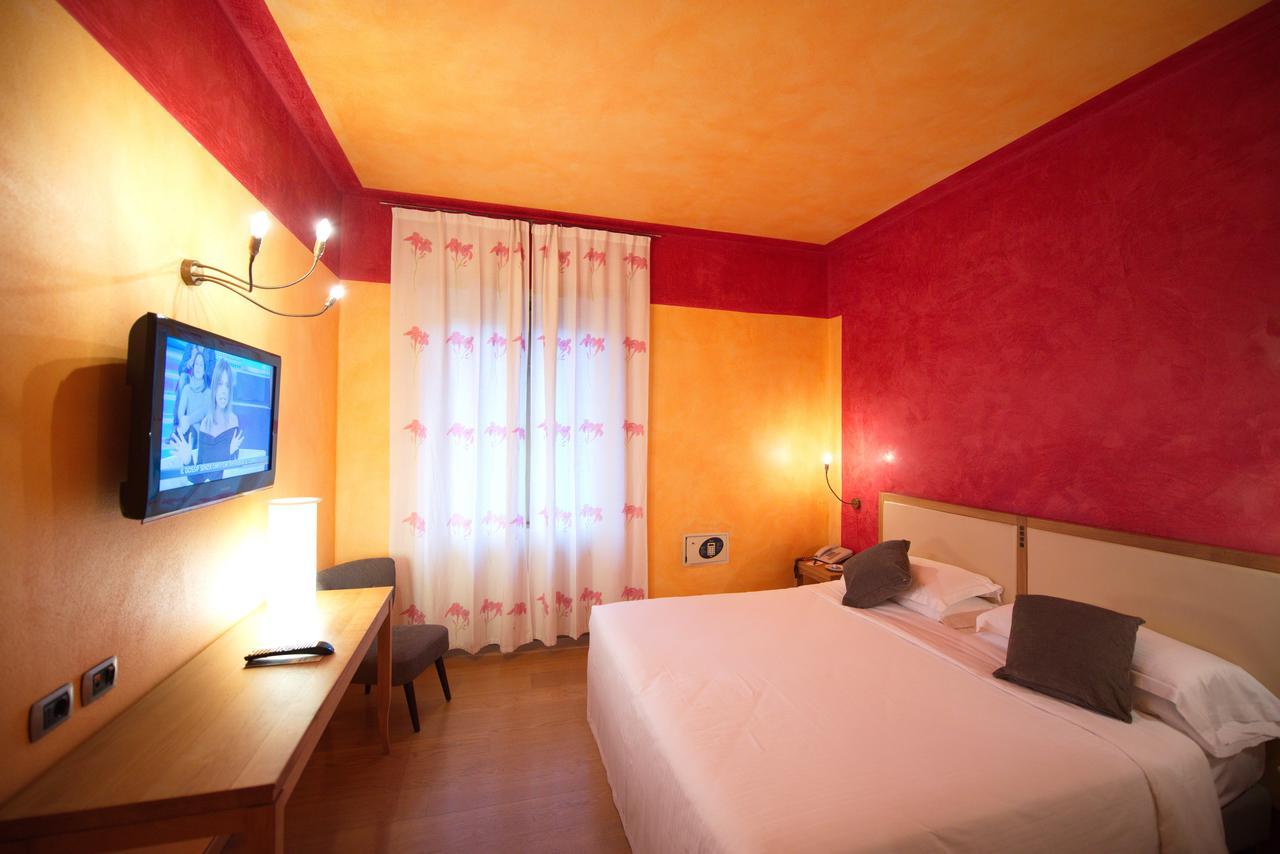 Junior Suite Casa Cavallino Verona Esterno foto